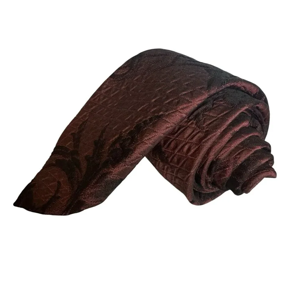 GIANNI VERSACE Men's 100% Silk Necktie Luxury Designer Burgundy Italy 3-6/8Wx62L - Picture 4 of 10
